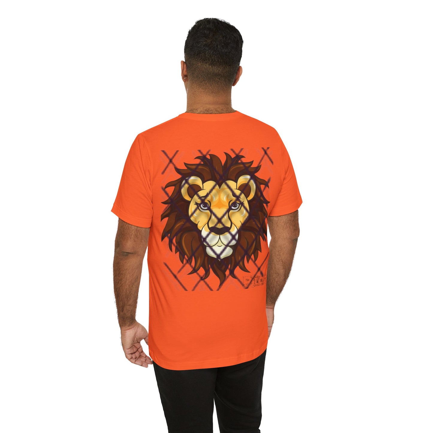 Pitch Lion Graphic Tee - Unisex Wildlife Art